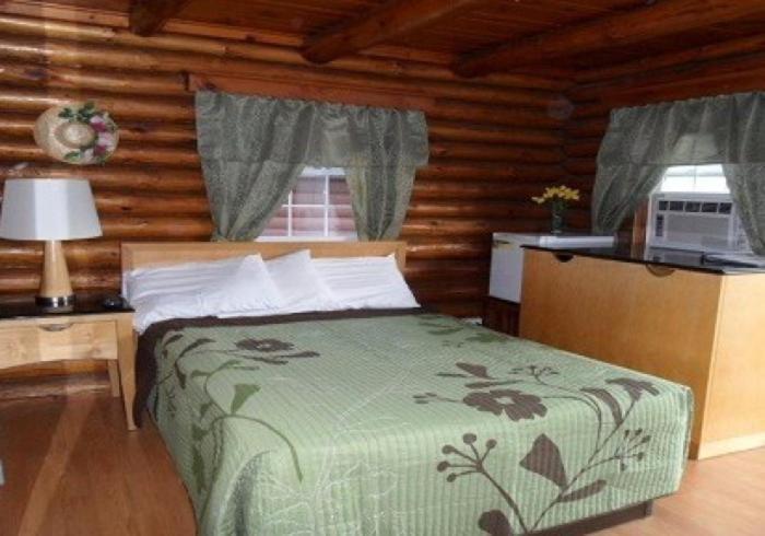 Seven Dwarfs Motel&Cabins Lake George Buitenkant foto